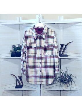 Flannel Jacket shacket burgundy plaid wool warm workwear hiking cabincore outdor